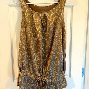 Liz Lange Maternity dress tank top. Size M.